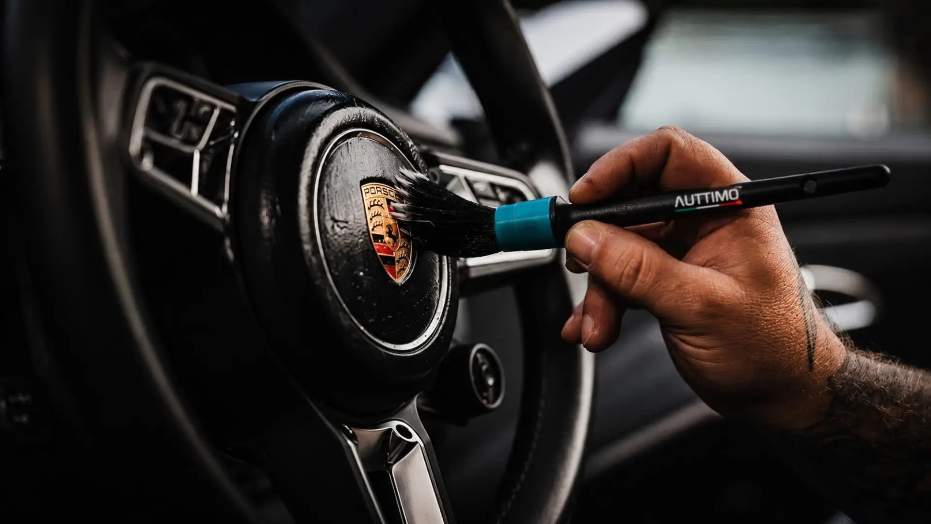 Auttimo_car_detailing_interior1